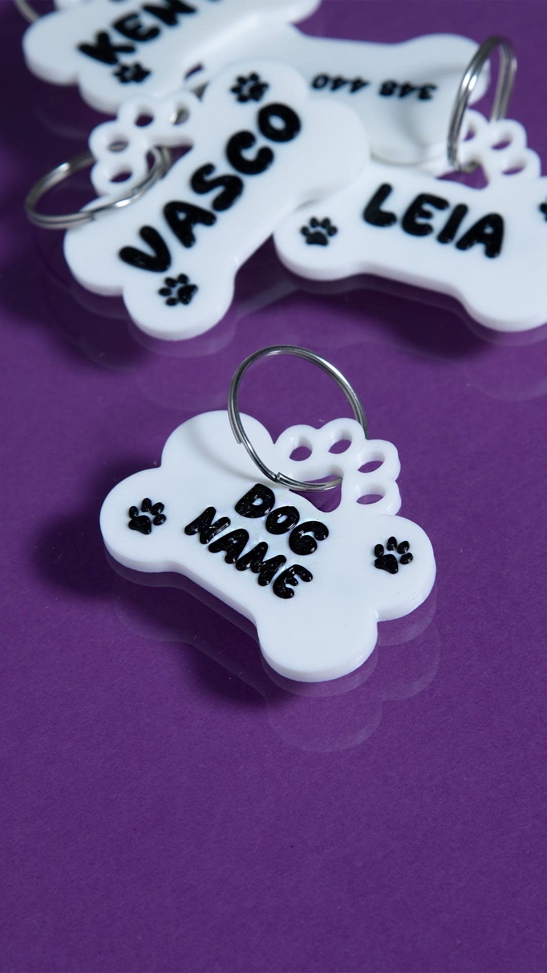 Targhetta personalizzata per cani - Nome e numero di telefono dell'animale domestico stampati in 3D - Accessori unici e personalizzati per cani - Identificazione di cani, gatti, animali domestici, zampe e animali domestici