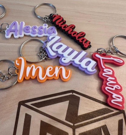 Portachiavi con nome personalizzato stampato in 3D – Regalo personalizzato in PLA – Etichetta per bagaglio, ciondolo per zaino, bomboniera, etichetta con nome scolastico