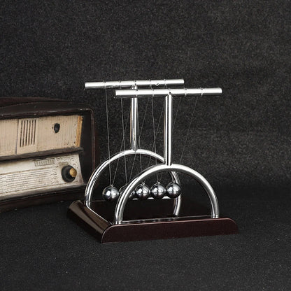 Pendolo di Newton – Balance Balls da Scrivania, Decorazione e Giocattolo Scientifico