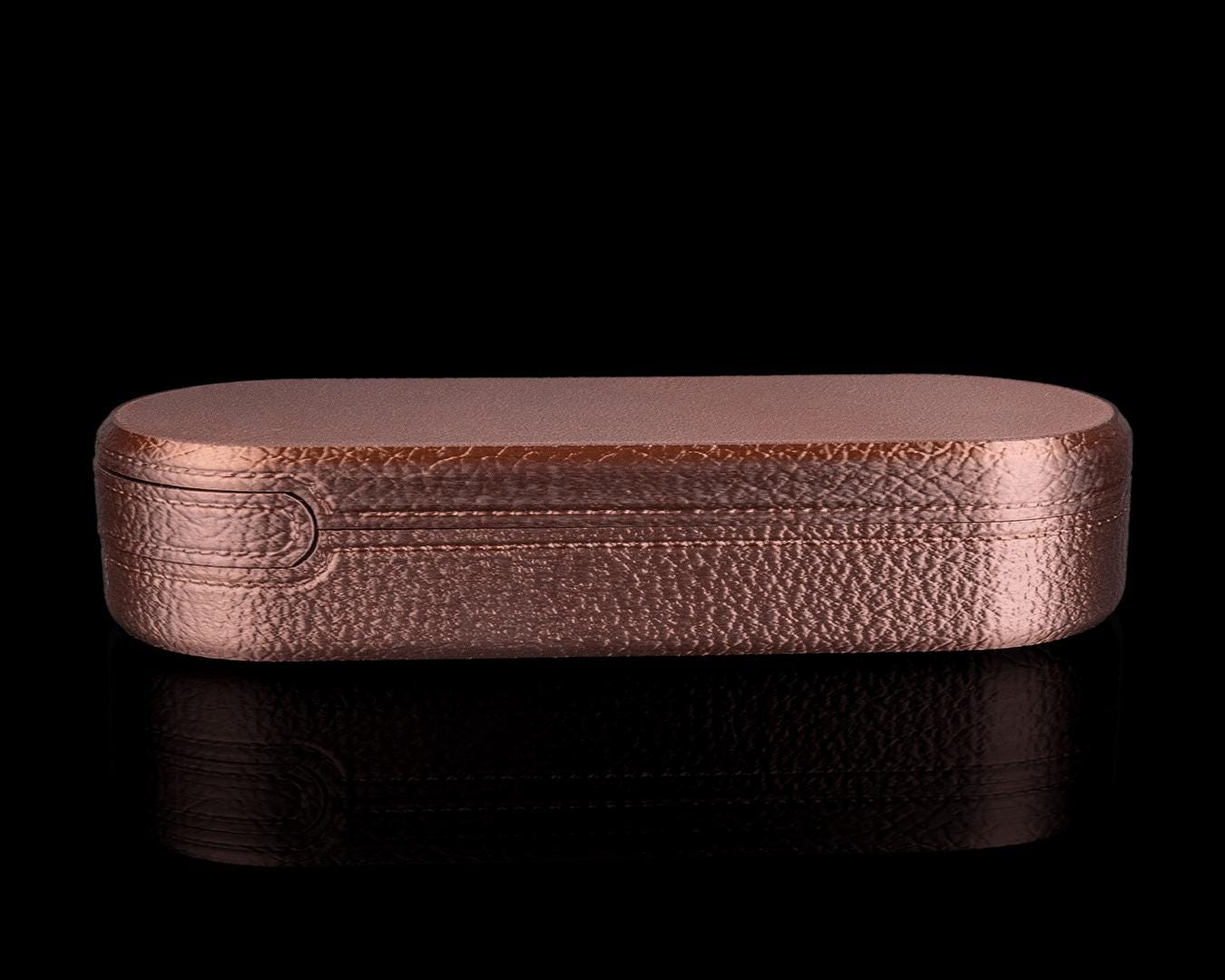 Classic Leather Kit – Set di organizer con texture in pelle stampata in 3D, intramontabile contenitore da scrivania, eleganti accessori per la casa